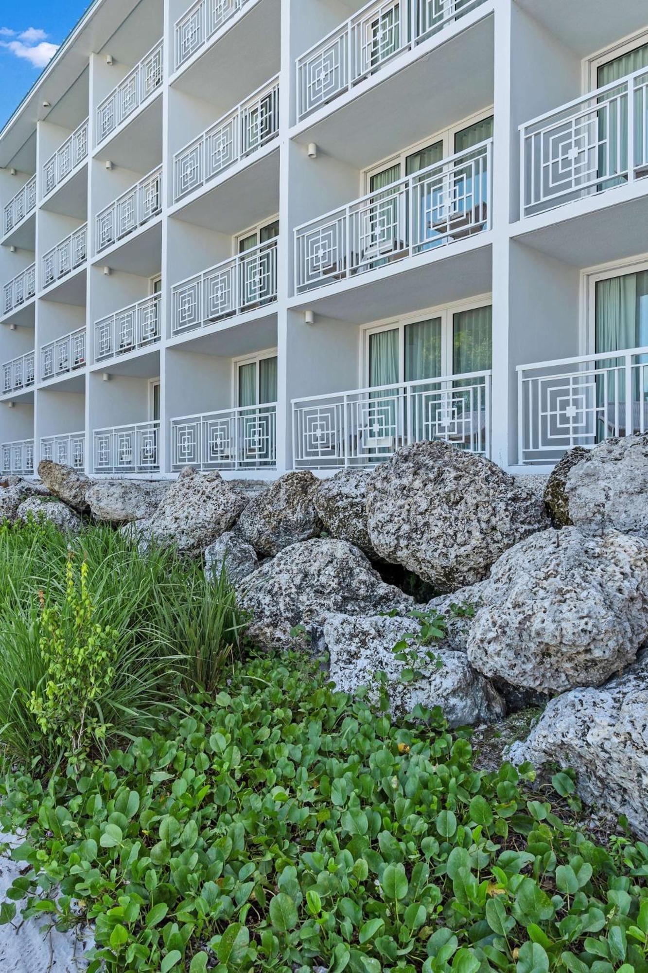 Baker'S Cay Resort Key Largo, Curio Collection By Hilton Exterior photo